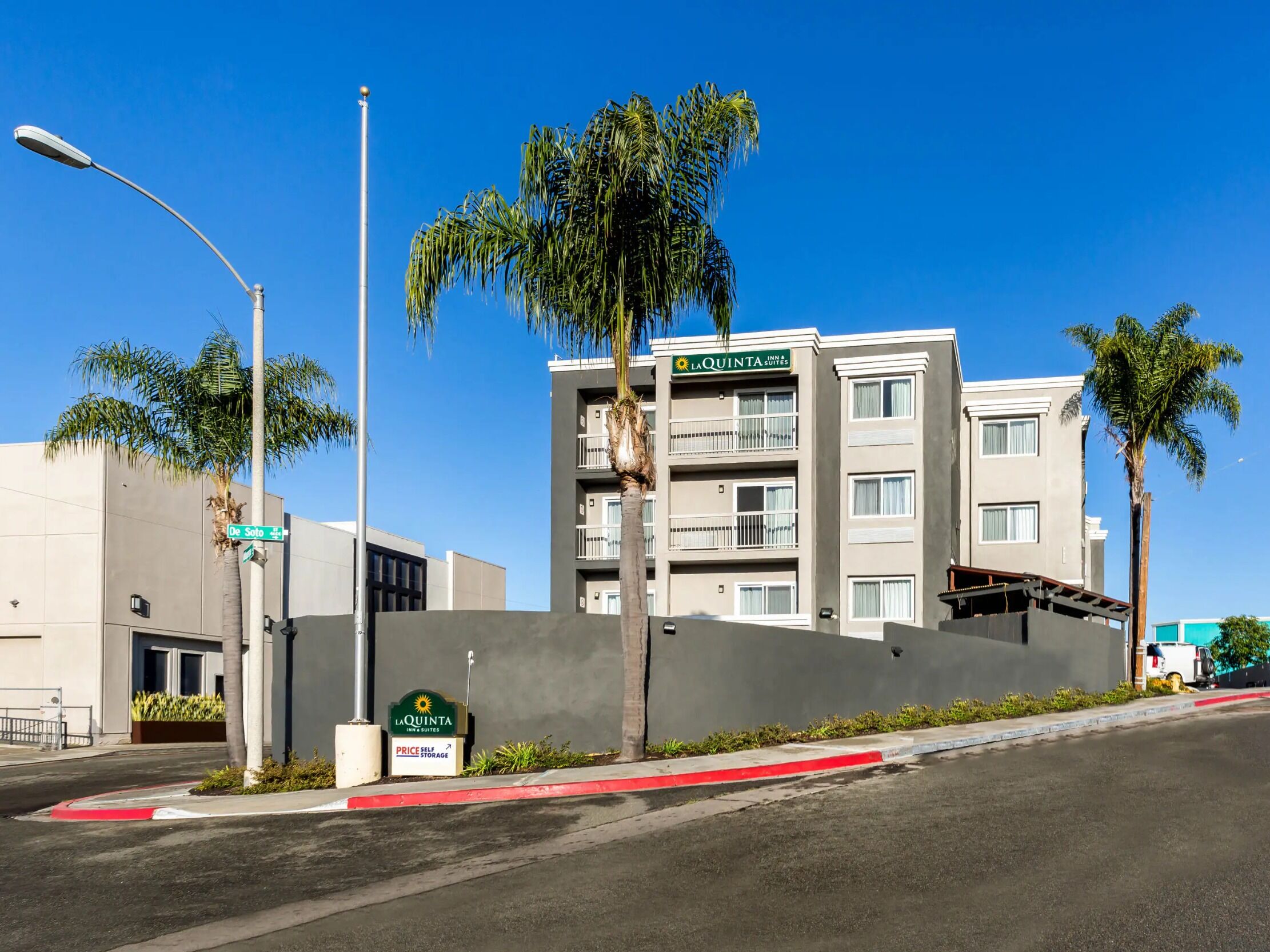 Picture of La Quinta Inn & Suites by Wyndham San Diego Mission Bay