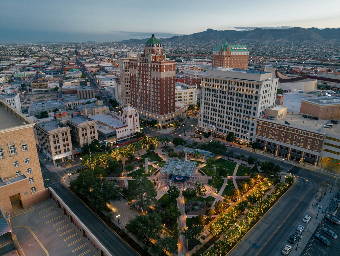 Picture of San Jacinto Plaza