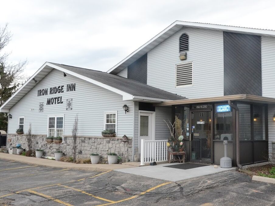Picture of Iron Ridge Inn Motel