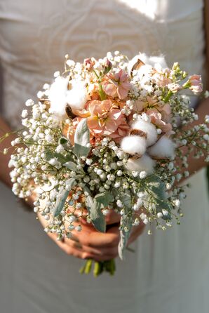 Rustic Cotton and Baby's Breath Bridesmaid Bouquets