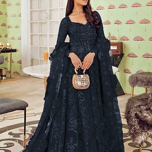 Women's desi attire example