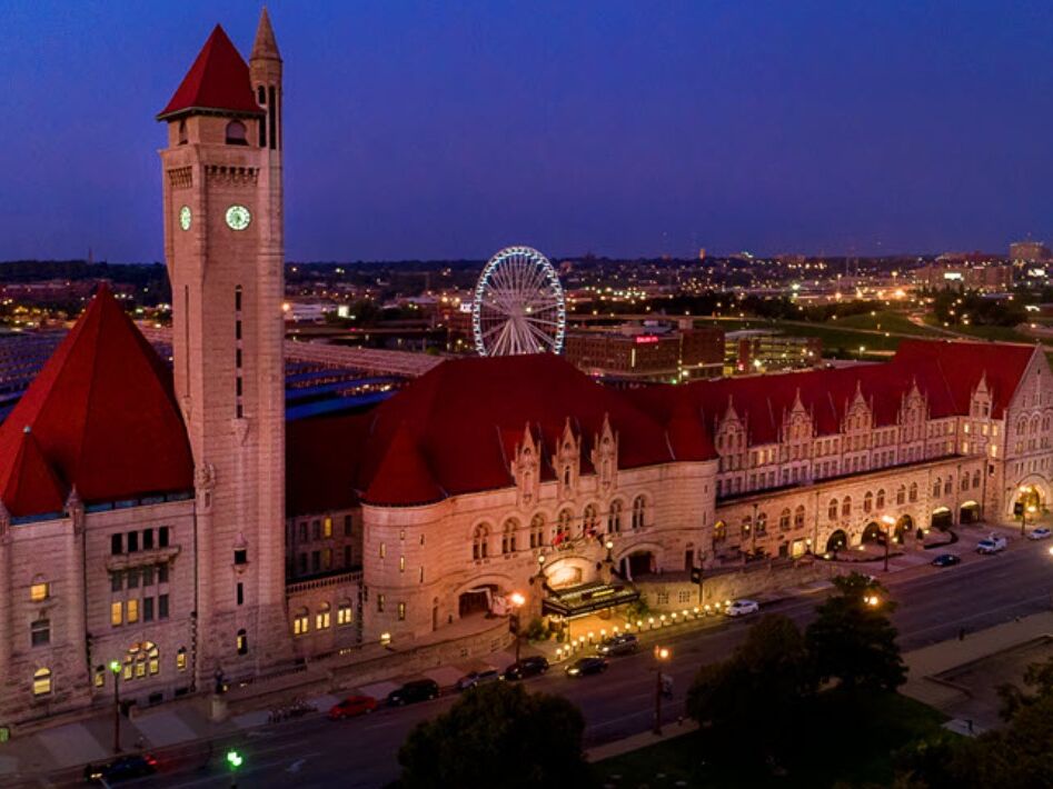 Picture of St. Louis Union Station Hotel, Curio Collection by Hilton
