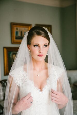 Bride in a Cathedral Veil and Drop Pearl Jewelry