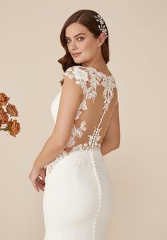 Justin Alexander Delia Fit-and-Flare Wedding Dress