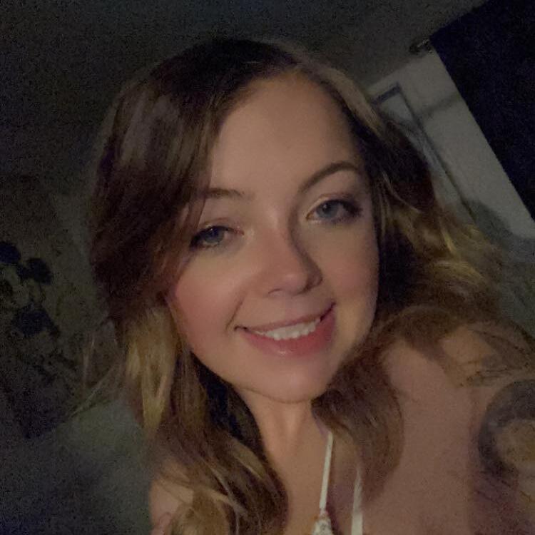Lindsey Cole
