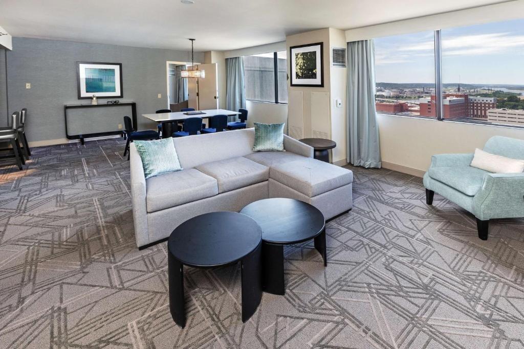 Picture of DoubleTree - Downtown