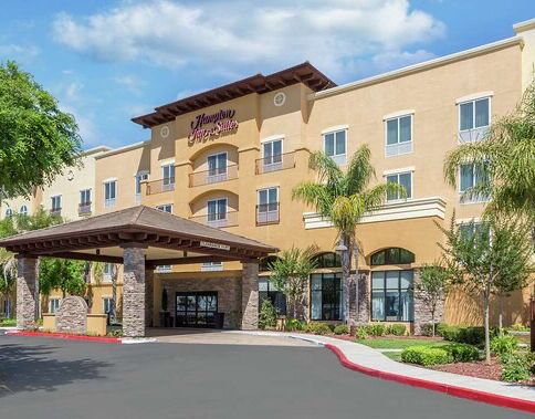 Picture of Hampton Inn & Suites