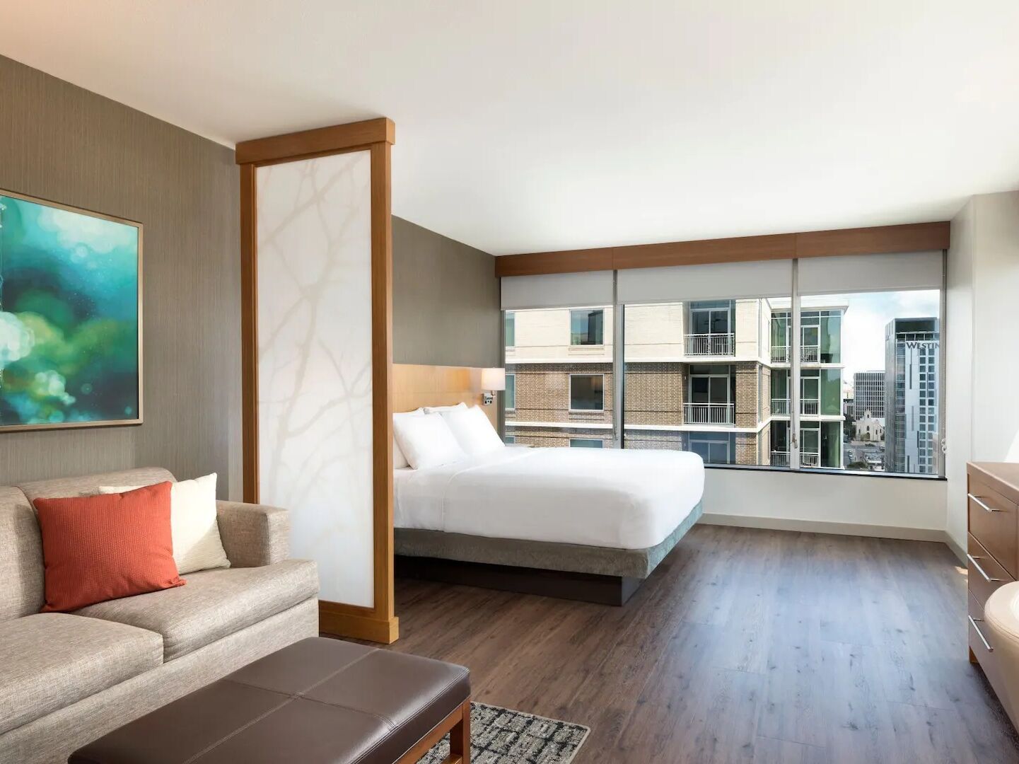 Picture of Hotel Room Block