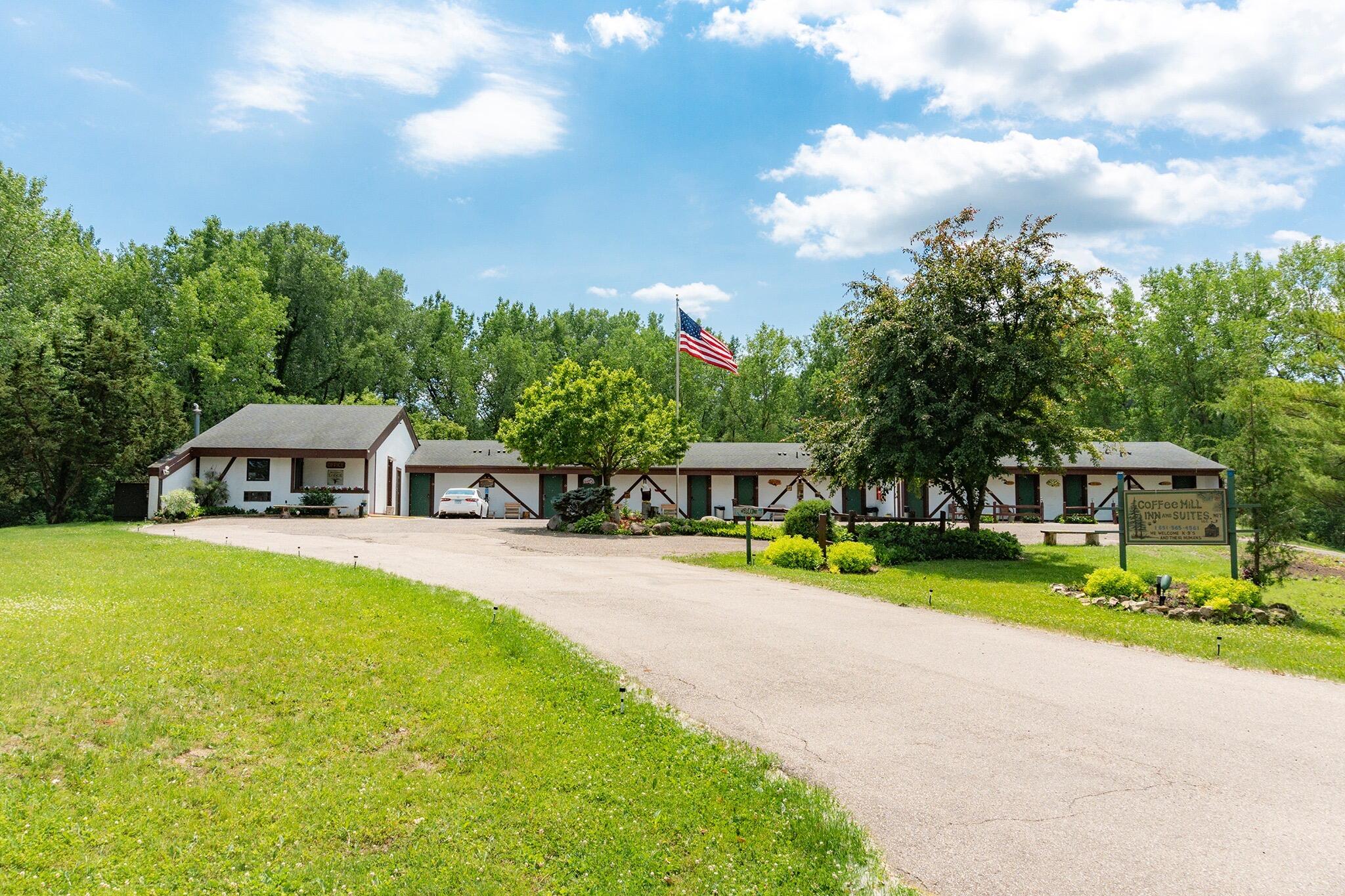 Picture of Coffee Mill Inn & Suites
