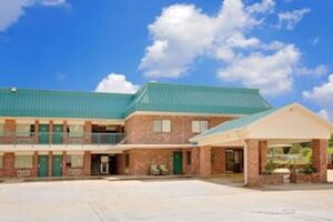 Picture of Super 8 by Wyndham Kosciusko