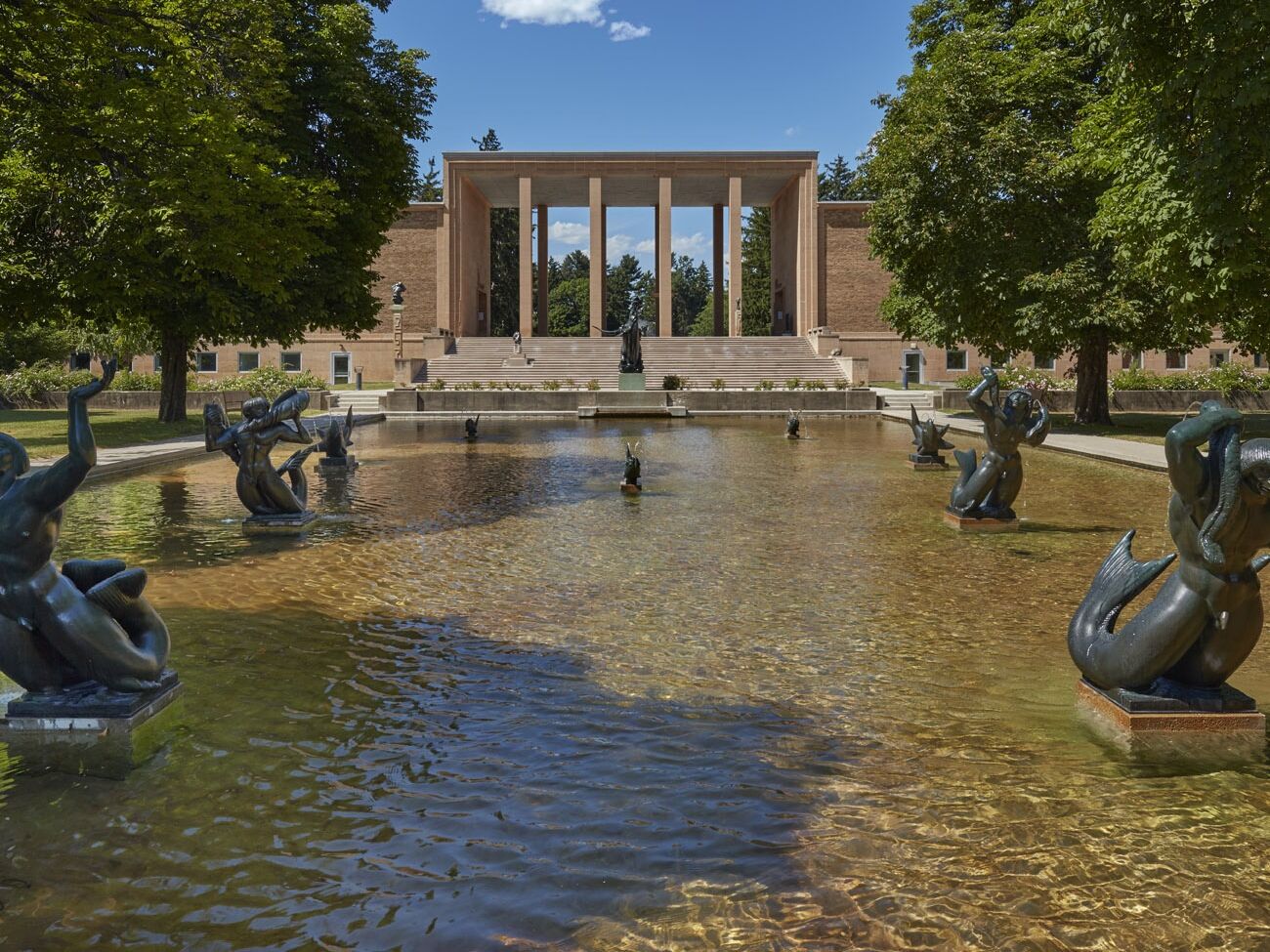 Picture of Cranbrook Institute of Science