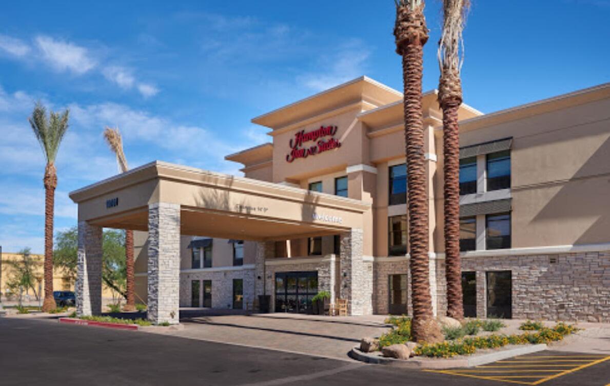 Picture of Hampton Inn & Suites