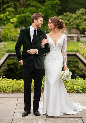 Essense of Australia D3029 Fit-and-Flare Wedding Dress