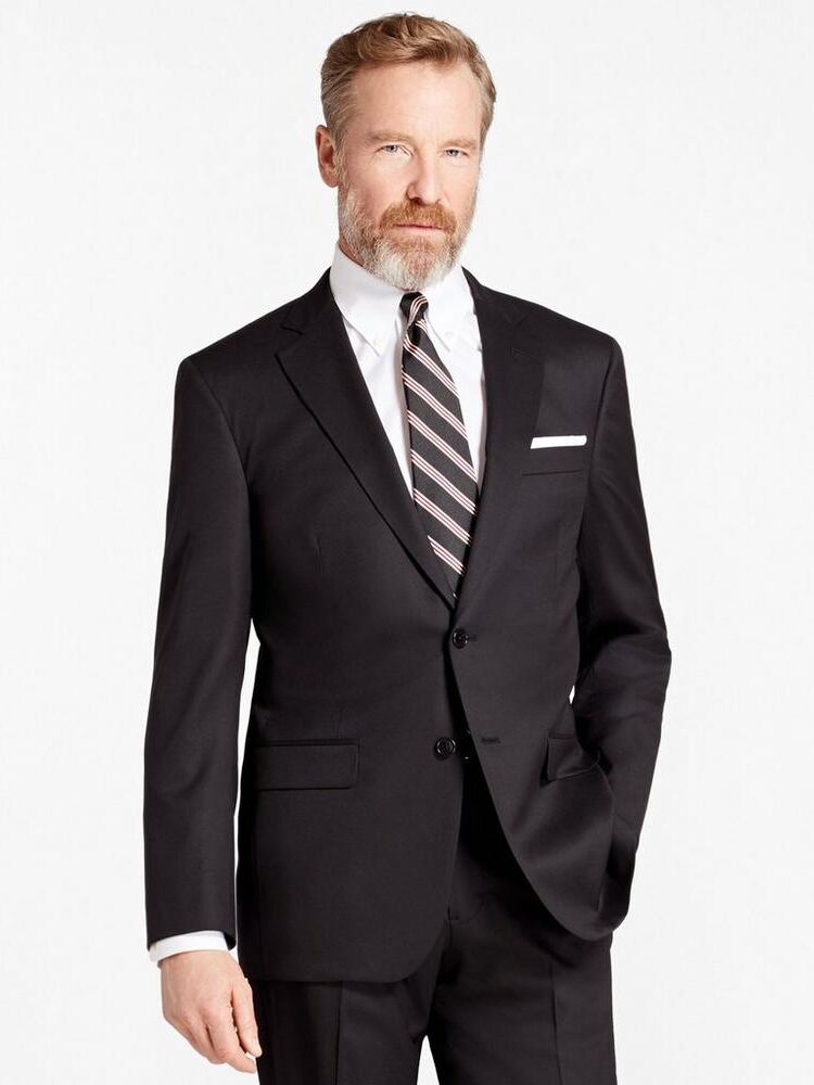 Father of the Bride Suit Etiquette & Stylish Picks