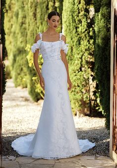 Moonlight Collection J6932 Mermaid and Trumpet Wedding Dress