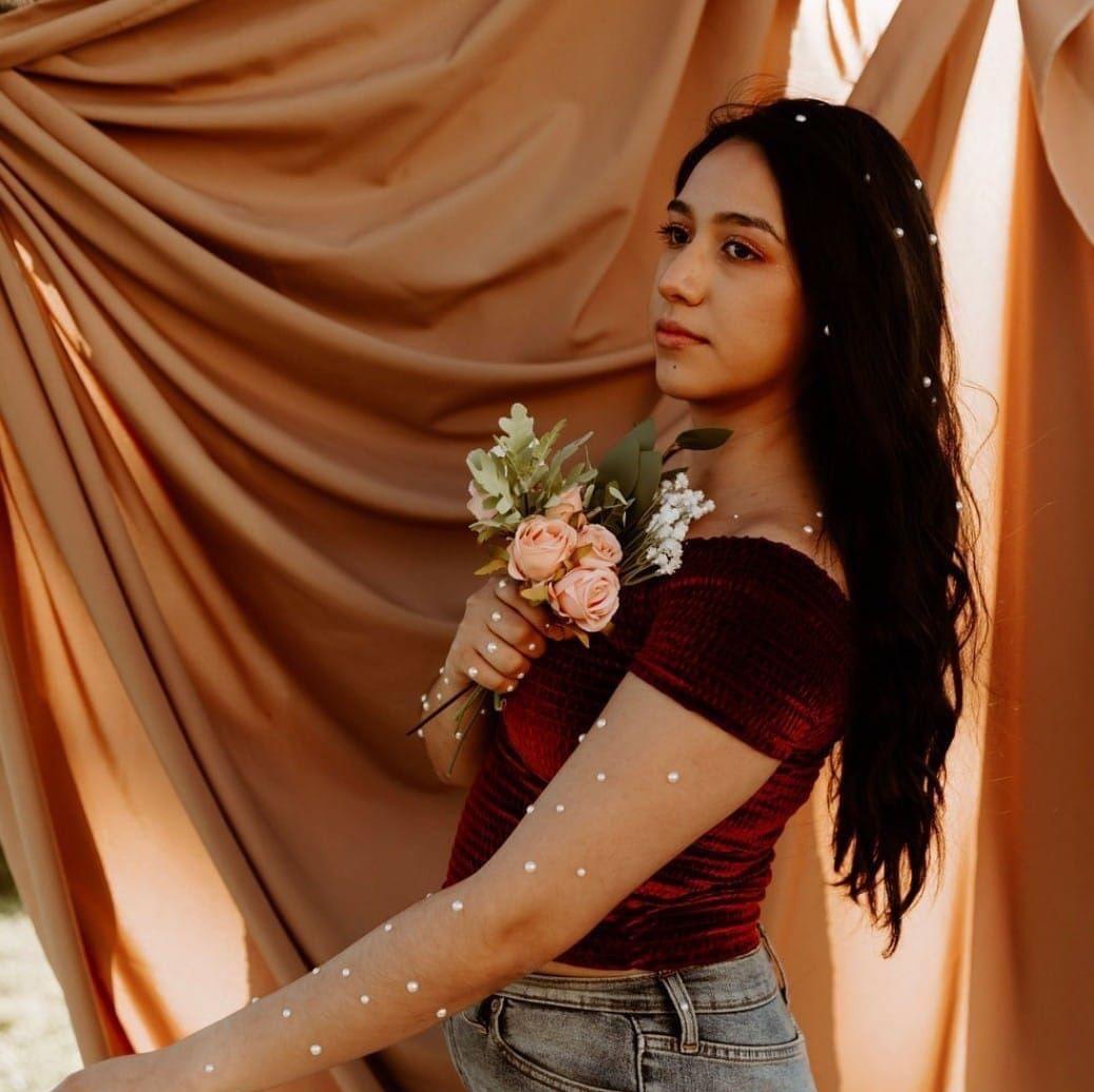 Yocelyn Flores 
