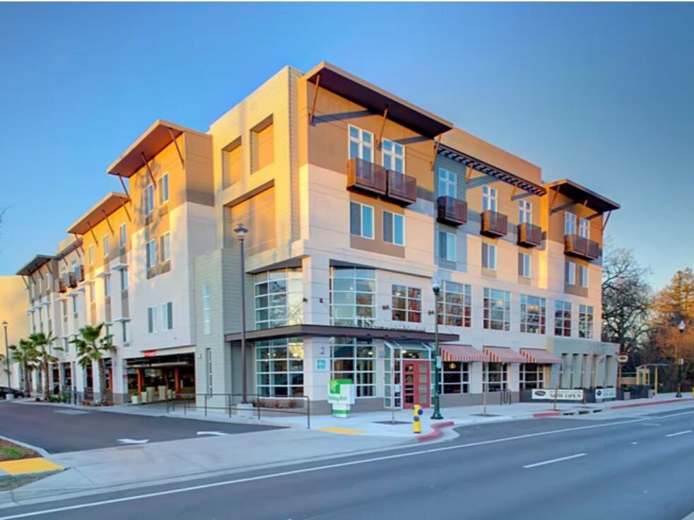 Picture of Holiday Inn Windsor - Wine Country, an IHG Hotel