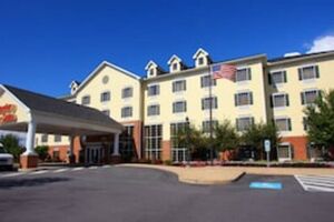 Picture of Hampton Inn & Suites State College at Williamsburg Square
