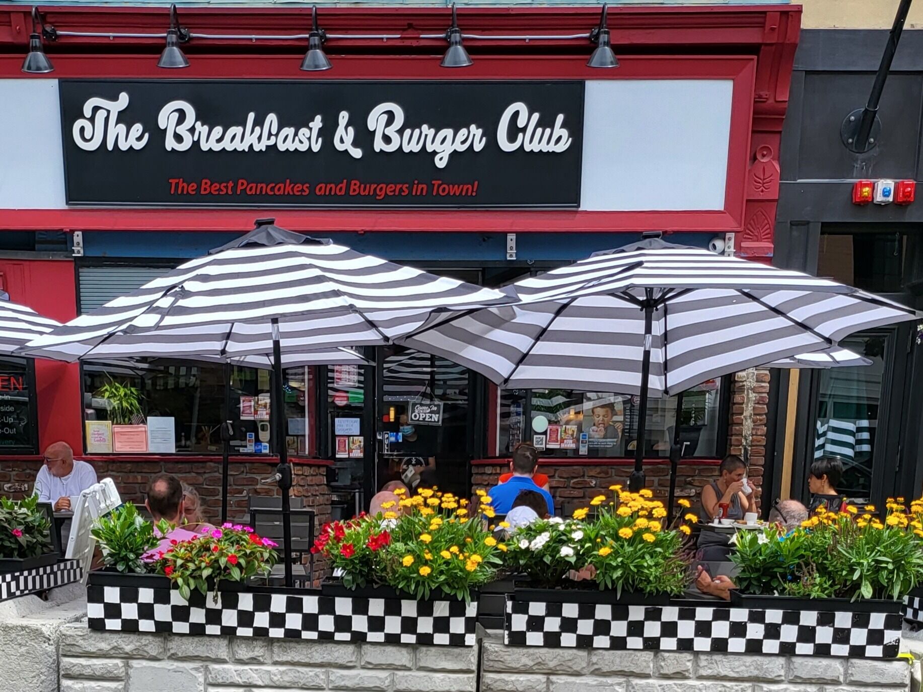 Picture of The Breakfast & Burger Club
