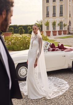 Justin Alexander Kamia Fit-and-Flare Wedding Dress