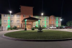 Picture of Holiday Inn Express Wichita North Park City