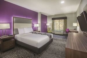 Picture of La Quinta Inn & Suites by Wyndham NW Tucson Marana