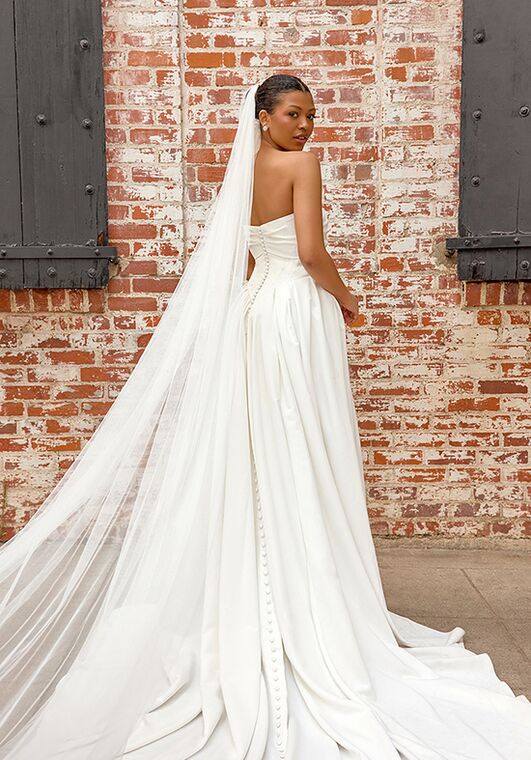 Essense of Australia D4269 A-Line Wedding Dress - 2