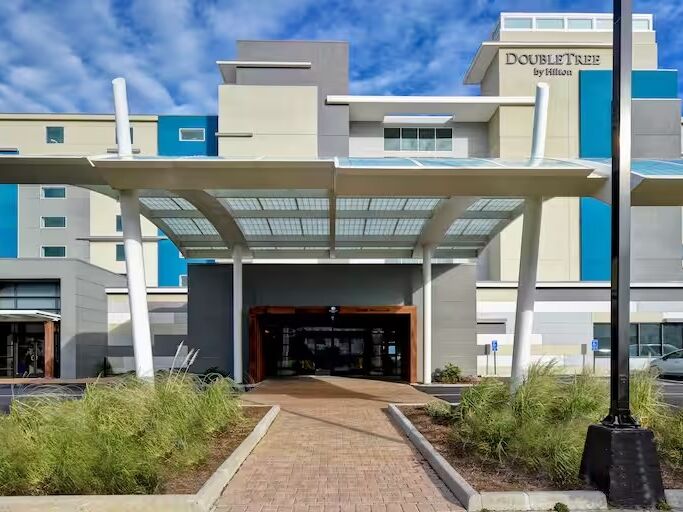 Picture of DoubleTree by Hilton Virginia Beach Oceanfront South