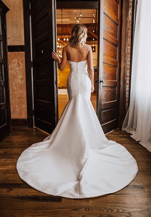Essense of Australia D3340 Fit-and-Flare Wedding Dress - 5