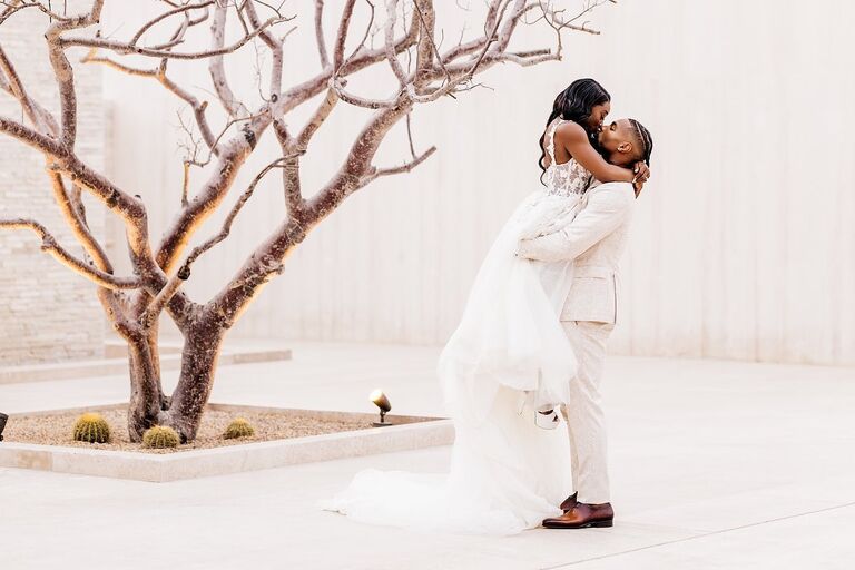 Simone Biles and Jonathan Owens wedding photo