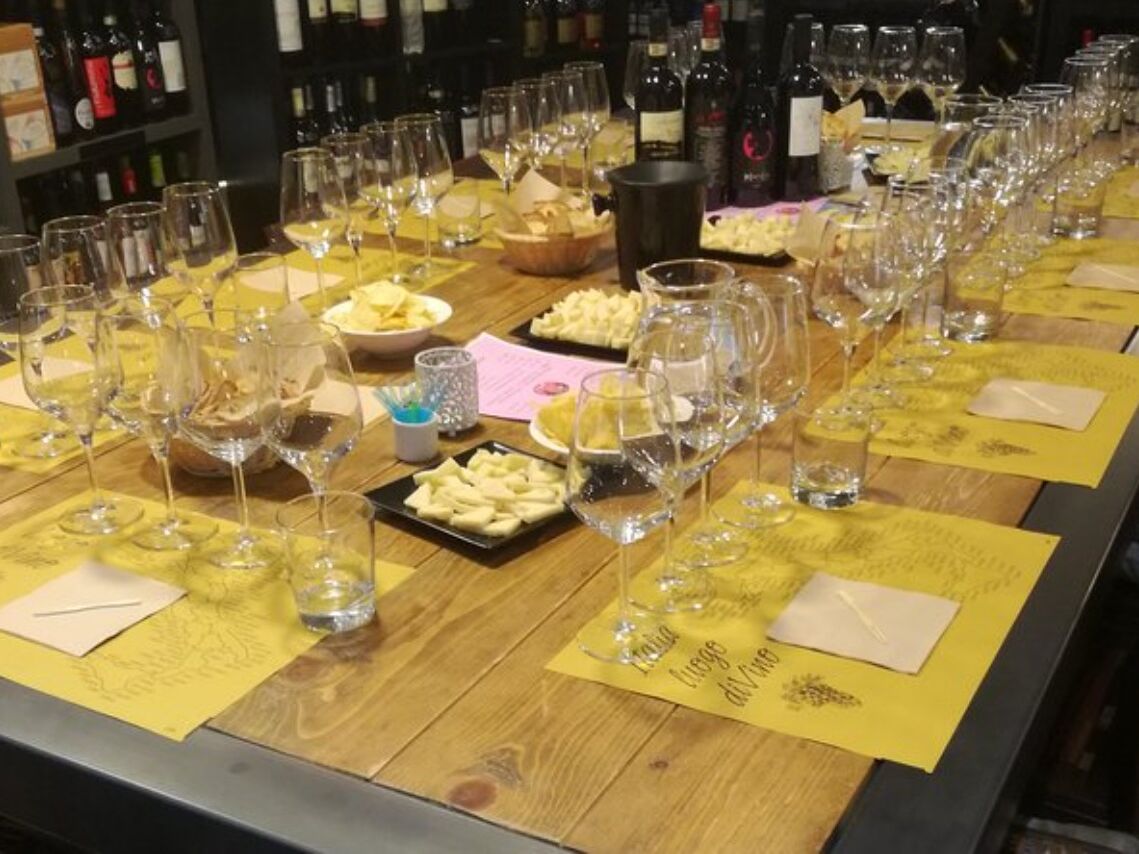 Picture of Wine & food tasting