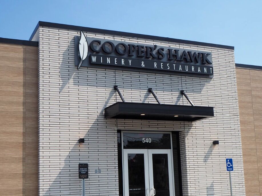 Picture of Cooper's Hawk Winery & Restaurant- Lee's Summit