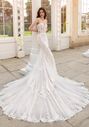 Enzoani Suzanne Mermaid Wedding Dress - thumbnail - 2