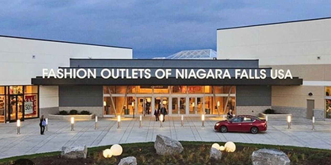 Picture of Fashion Outlets of Niagara Falls USA