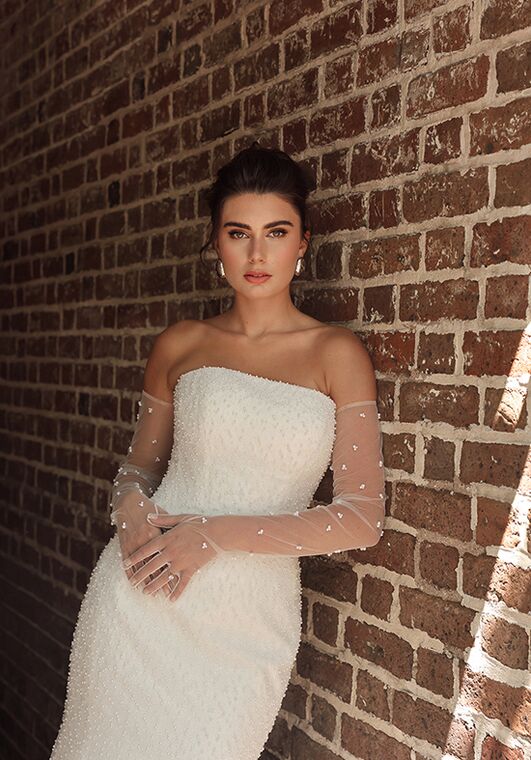 Essense of Australia D4182 Fit-and-Flare Wedding Dress - 6