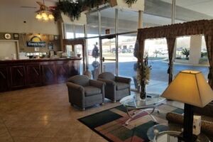 Picture of Days Inn by Wyndham Leesville