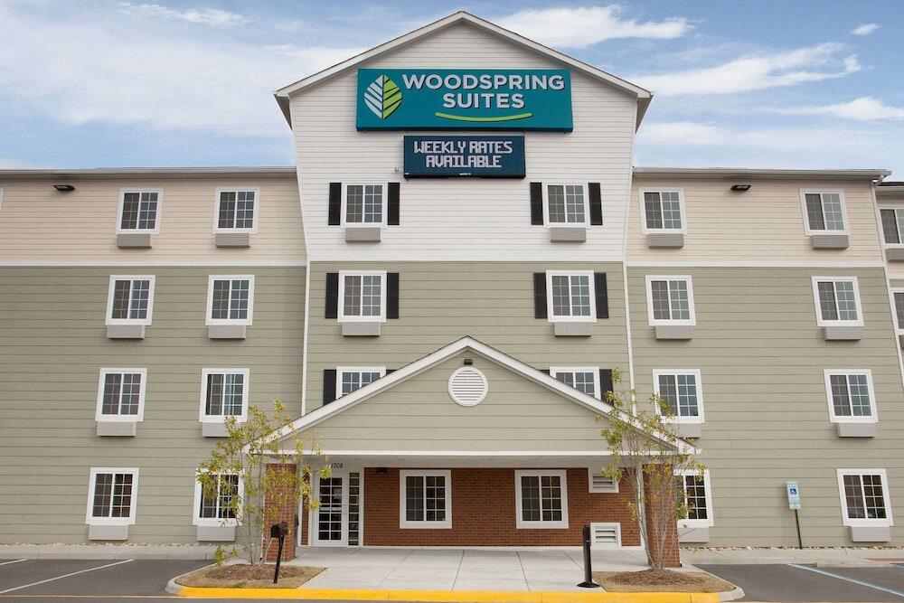 Picture of WoodSpring Suites Chesapeake - Norfolk Greenbrier