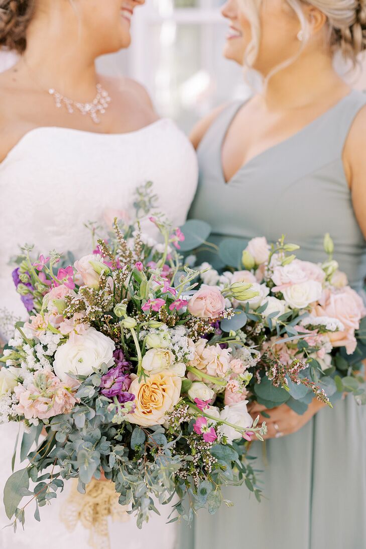 Lush Bridal Bouquets