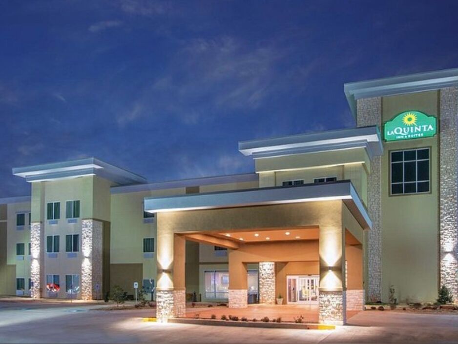 Picture of La Quinta Inn & Suites by Wyndham Guthrie