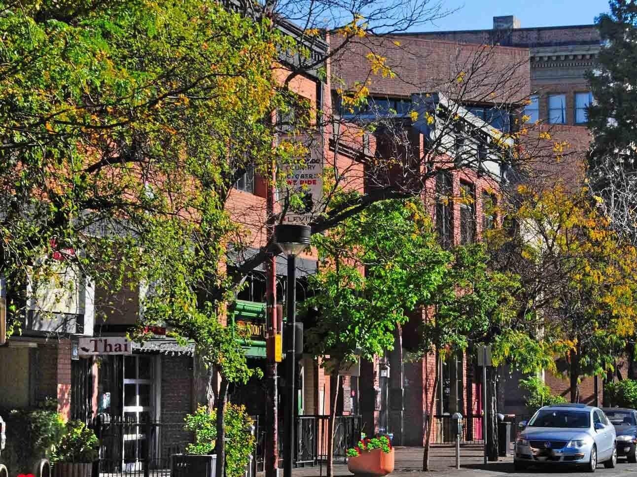 Picture of Neighborhoods & Walking Tours