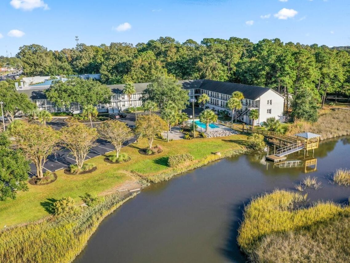 Picture of Charleston Creekside Inn