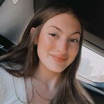 Alyvia Lee