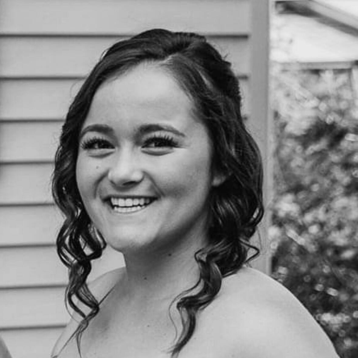 Makena Costlow