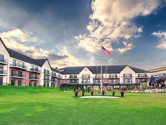 Picture of DoubleTree by Hilton Hotel Port Huron