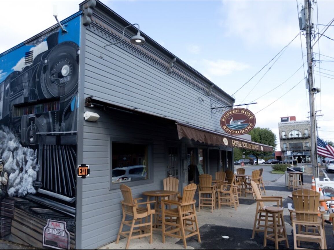 Picture of Koffee Kove Restaurant