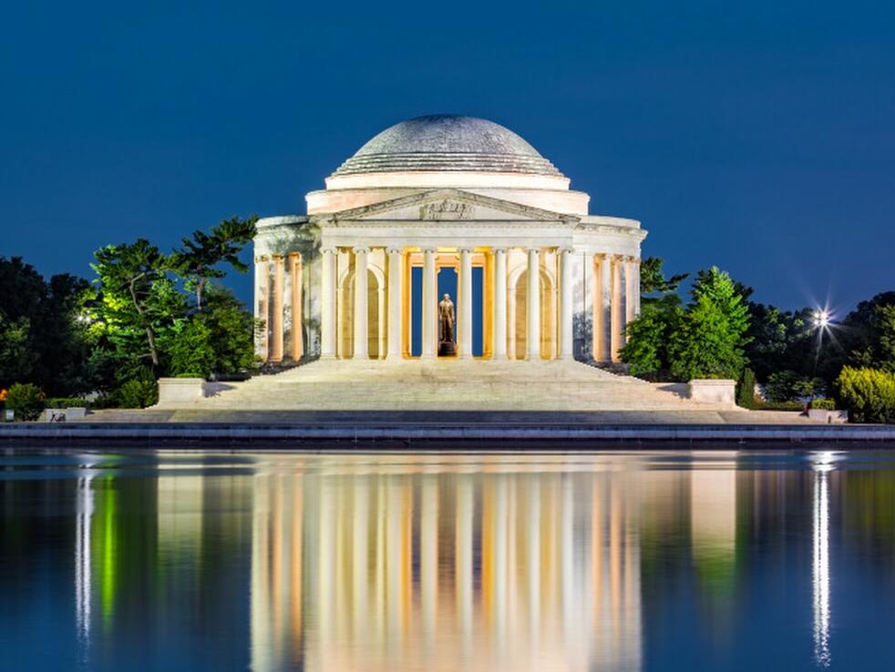 Picture of Thomas Jefferson Memorial