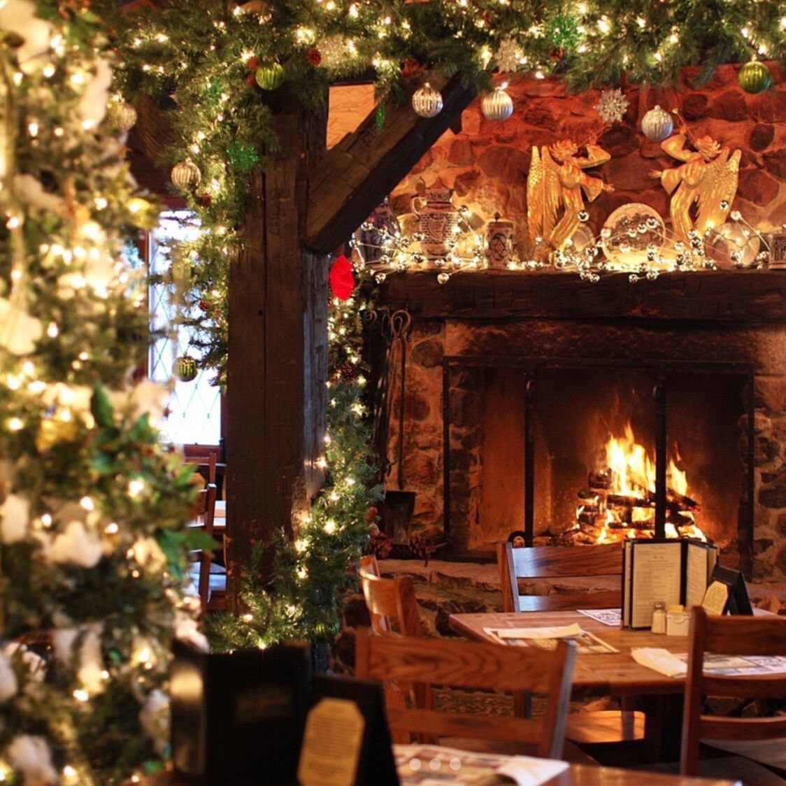 Picture of The Fox & Hounds Restaurant & Tavern