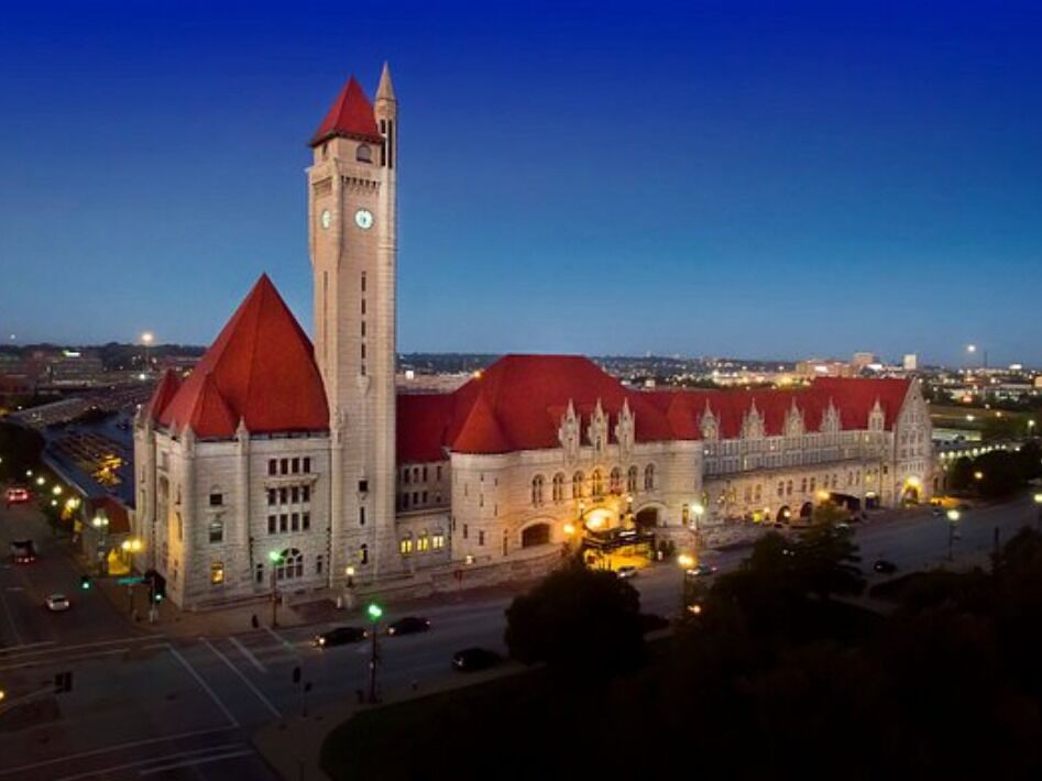 Picture of St. Louis Union Station Hotel, Curio Collection by Hilton