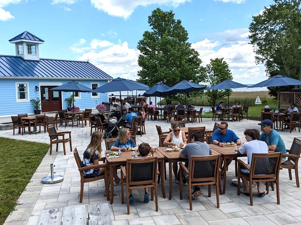Picture of Love Point Vineyards and Winery