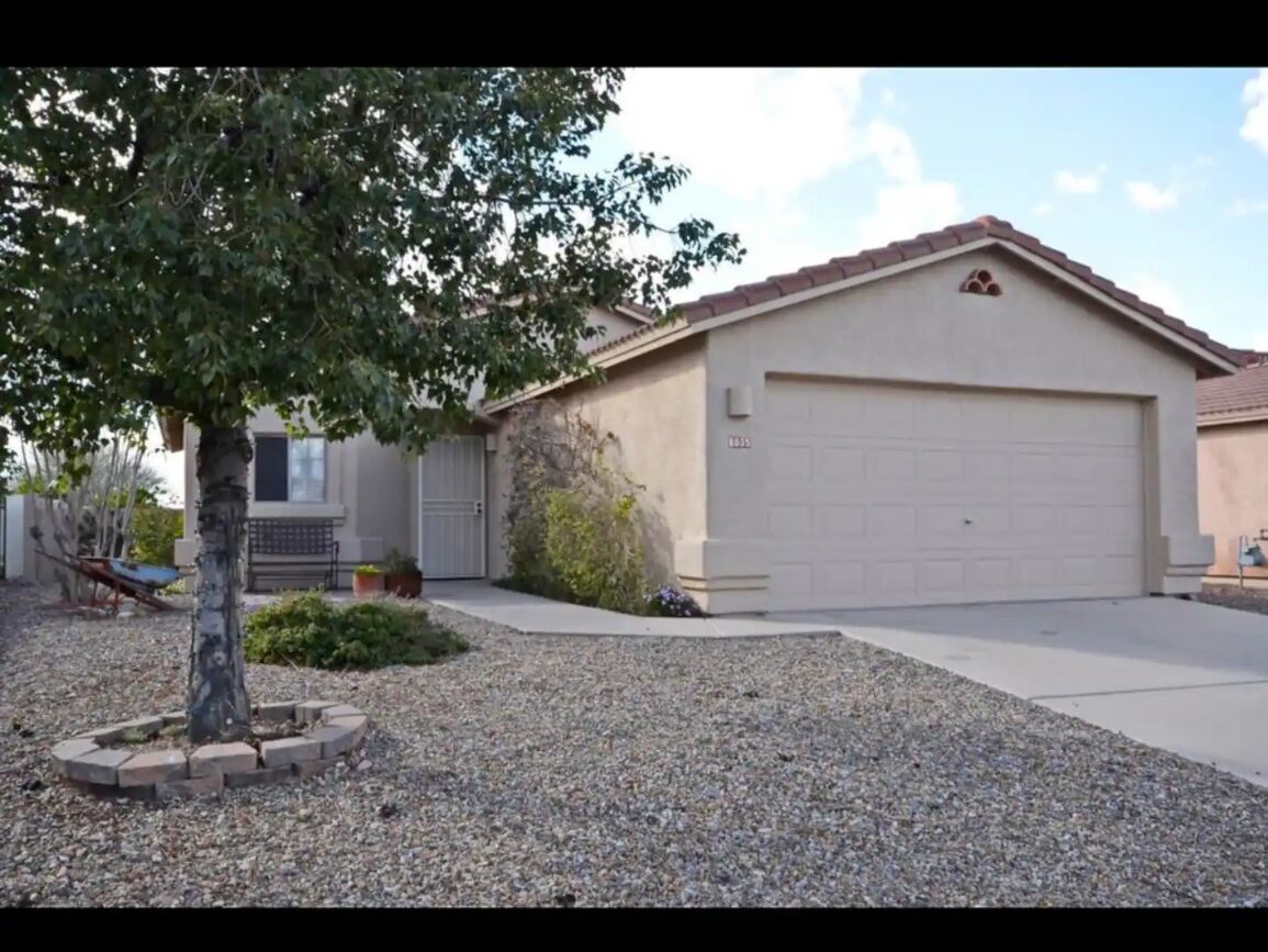 Picture of Cozy 2bd 2ba Entire home with gorgeous Mt Views (AirBnB)